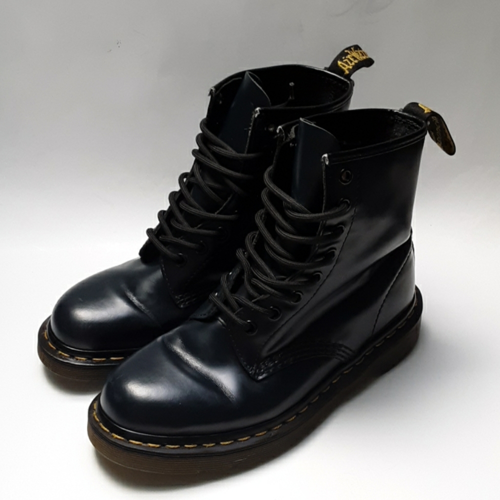 Navy Blue Dr. Martens Boots Size 6